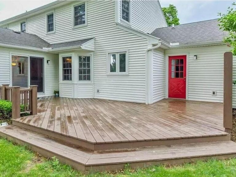 deck-builder-home-addition-services-768x576